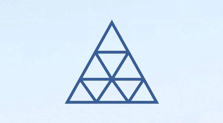 Тест на внимательность: Сколько треугольников на изображении?