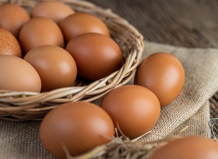 Как может яйцо пролететь 3 метра не разбившись